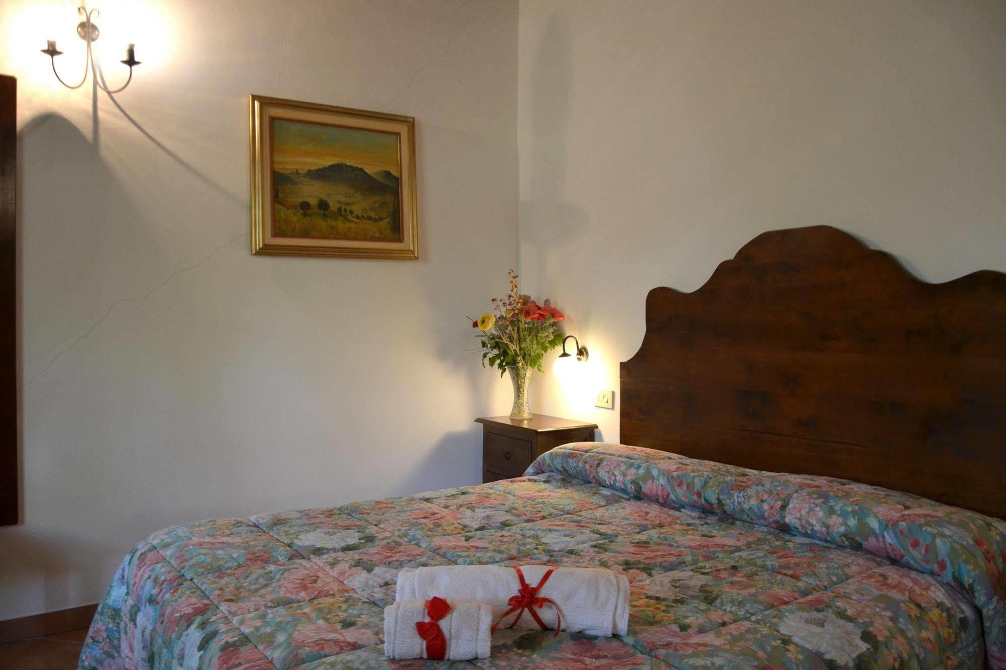 Agriturismo Il Casalone Montepulciano Exterior foto