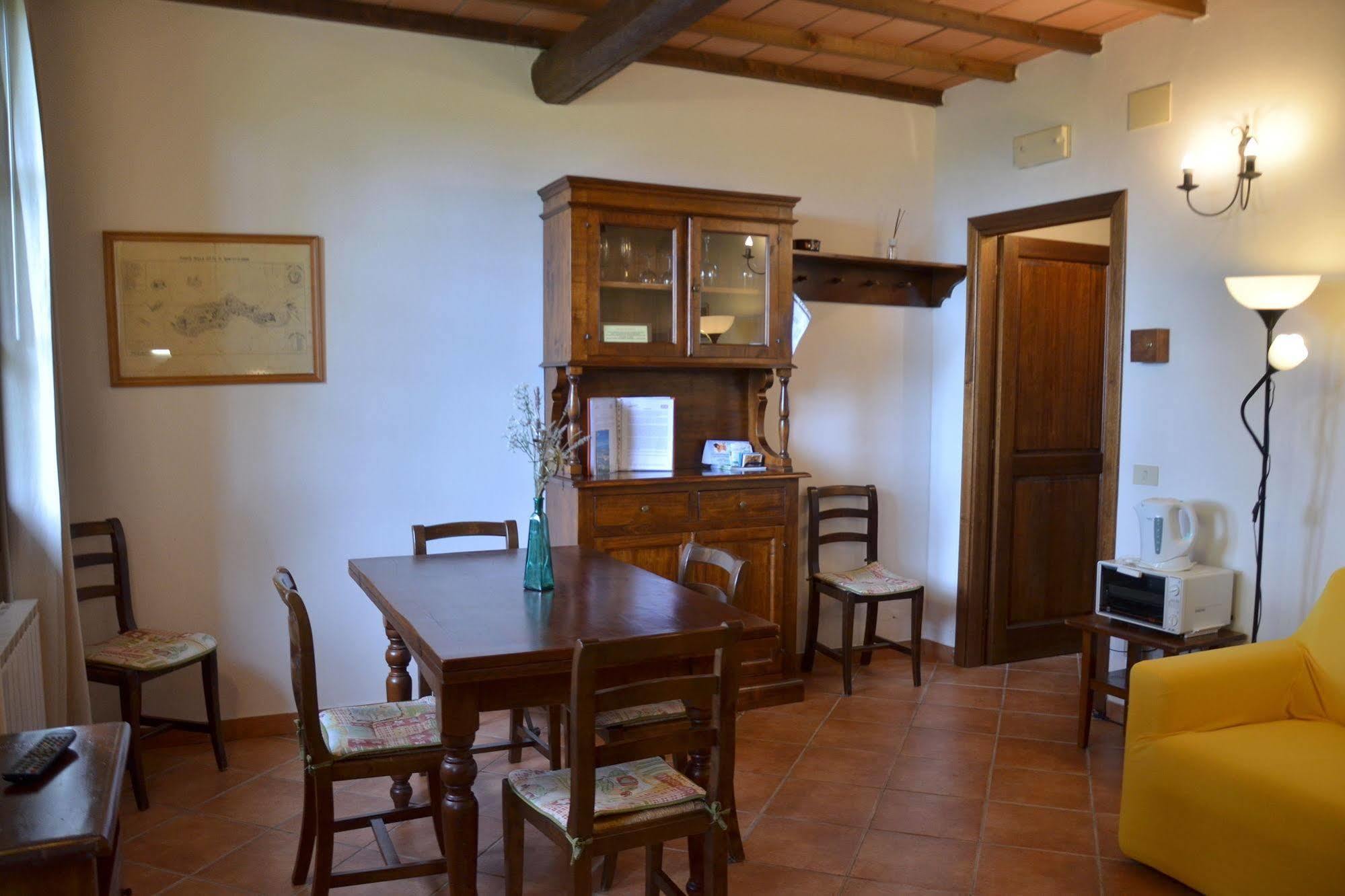 Agriturismo Il Casalone Montepulciano Exterior foto